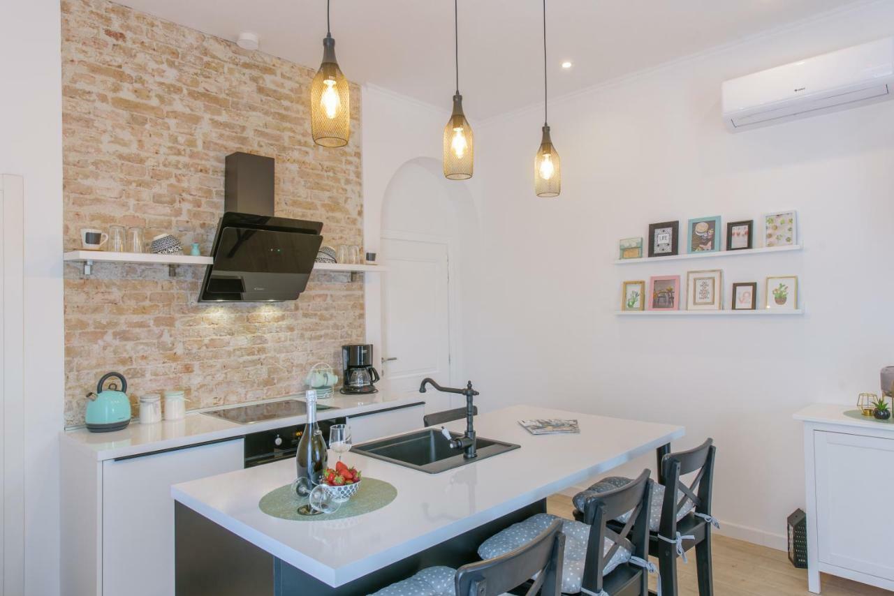 Arcus Apartment With Beautiful Terrace Split Exterior foto